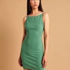 Abercrombie Low Back Boat Neck Dress Green Sleeveless Minimalist  Size ST